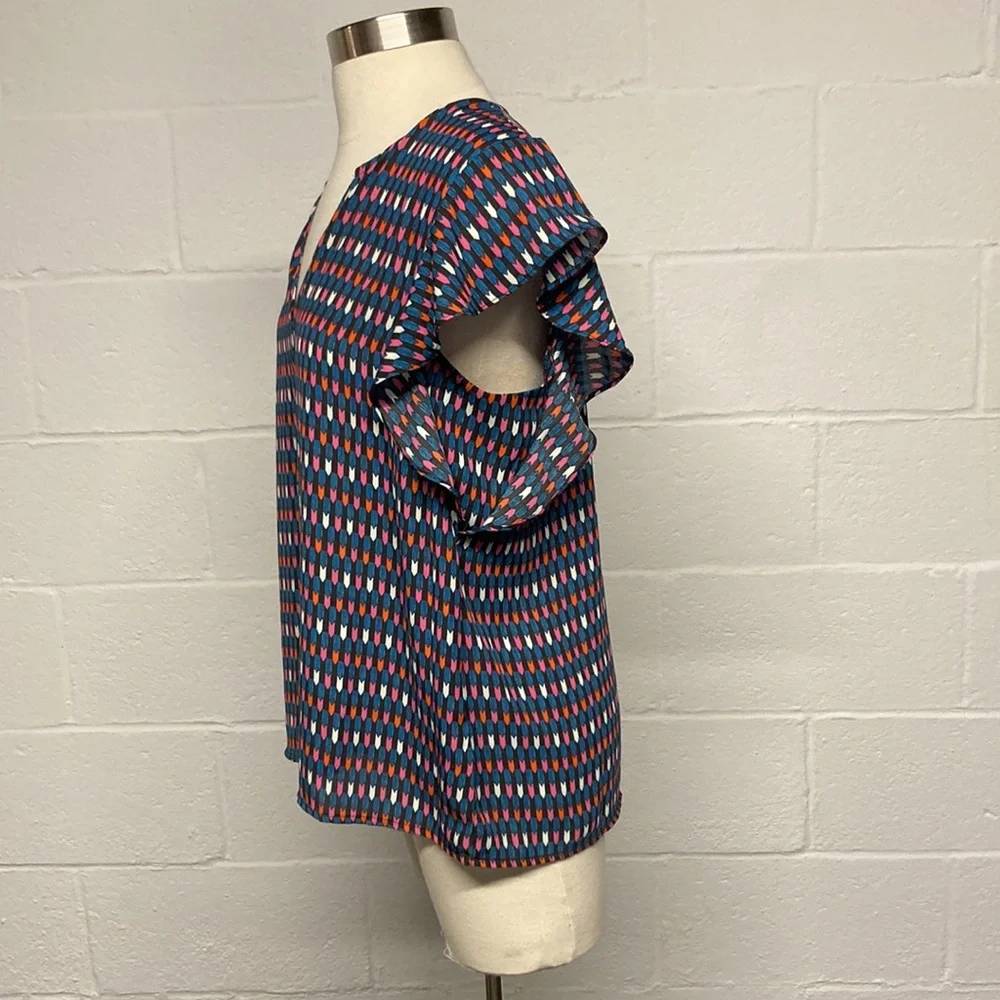GAP Blouse - Picture 2 of 5